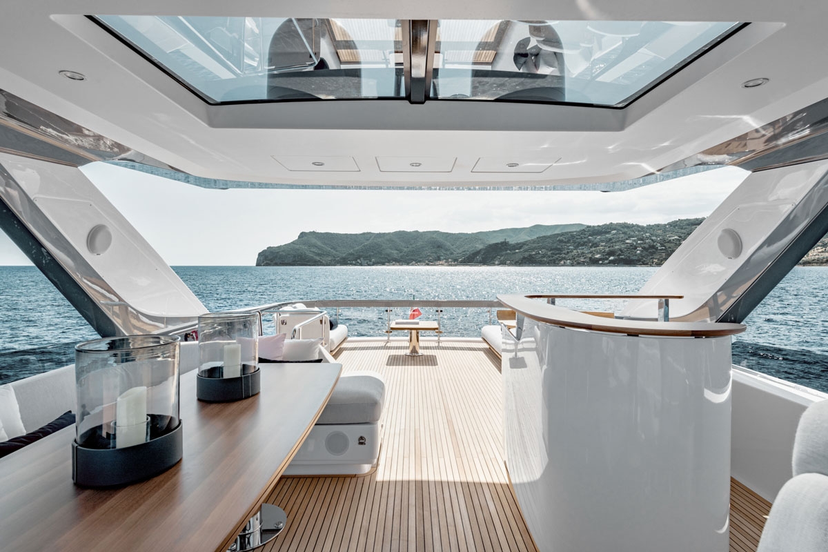azimut_fly_78_1