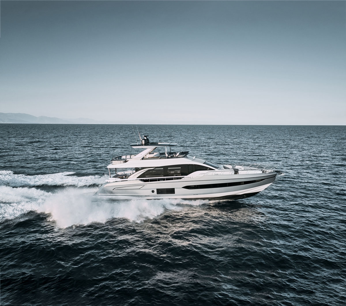 azimut_fly_78_4