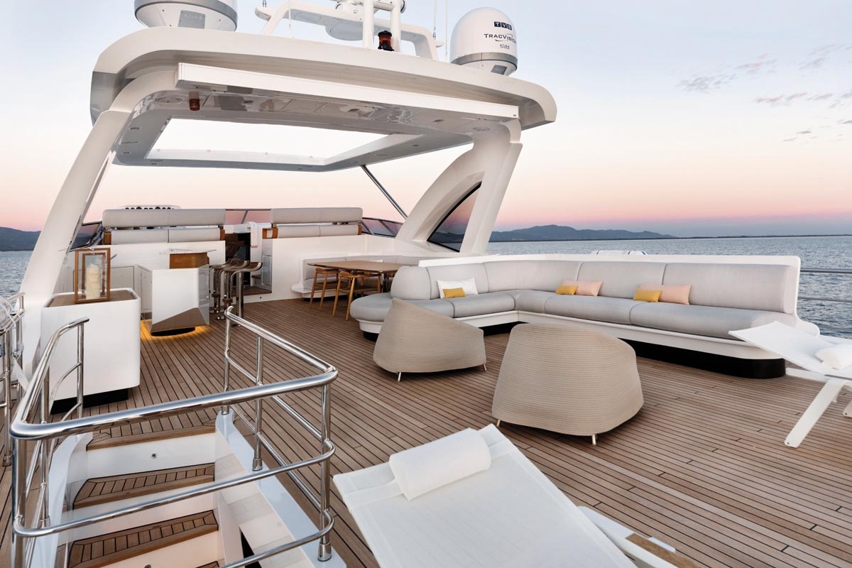 azimut_grande_32m_2