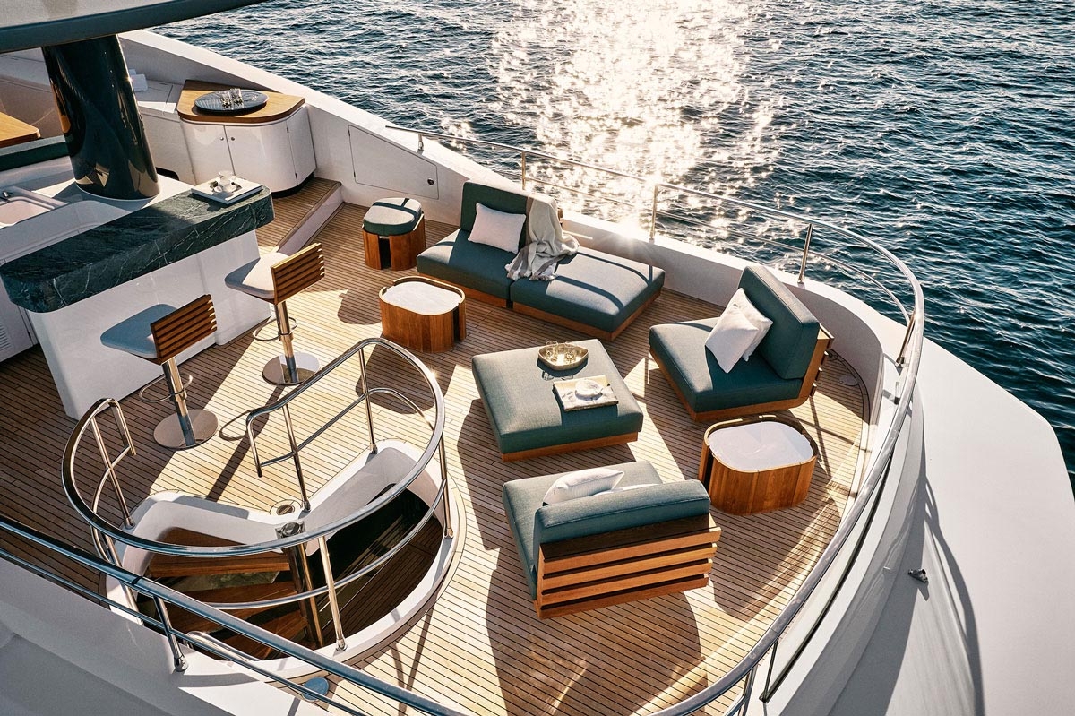 azimut_magellano_25m_1