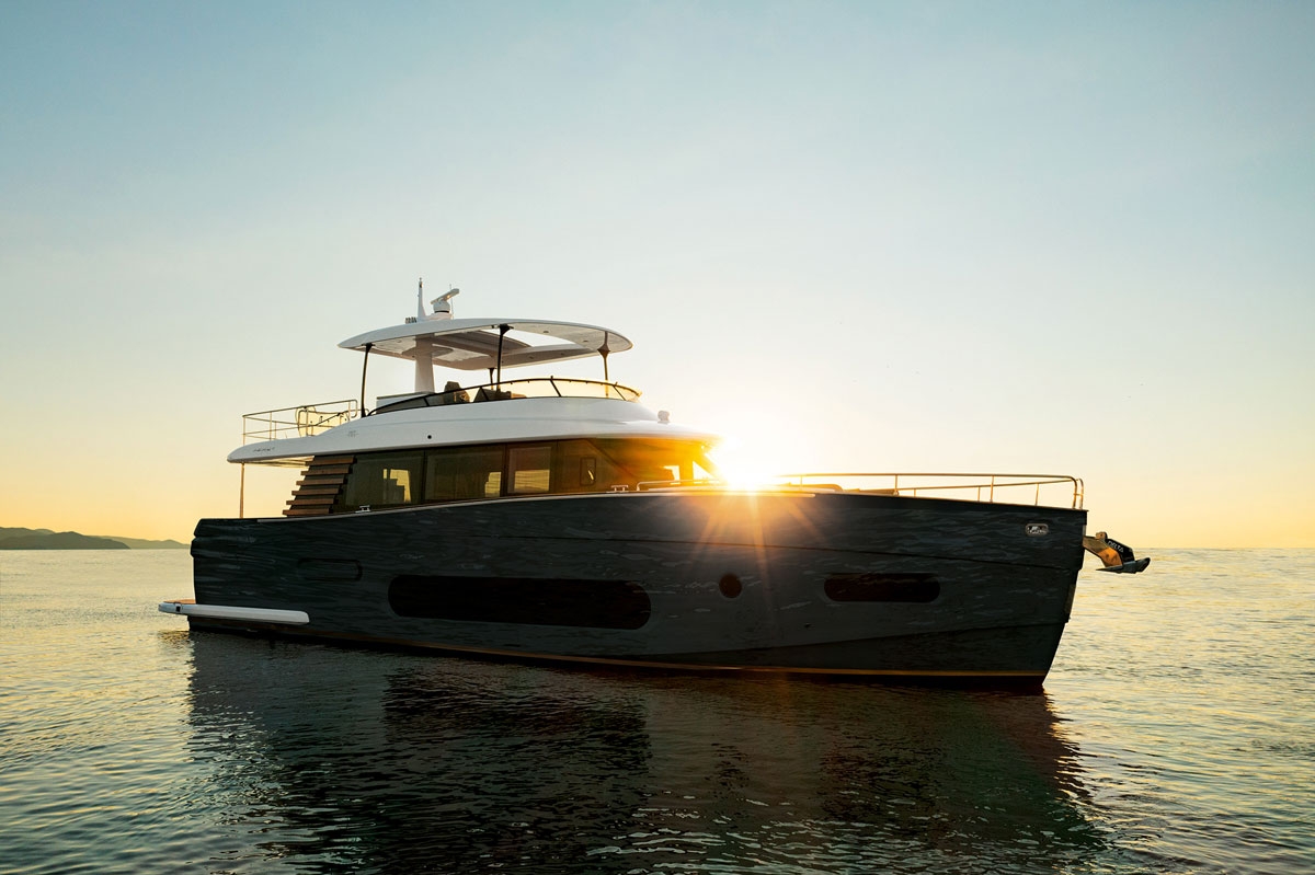 azimut_magellano_66_5