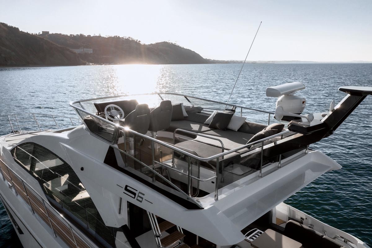 azimut_s6_2
