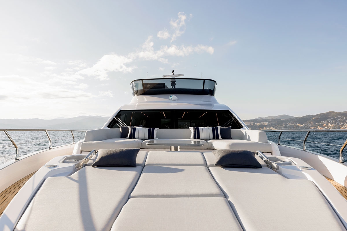 azimut_s7_4