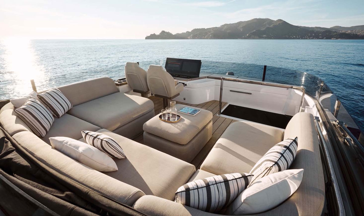 azimut_seadeck_7_2